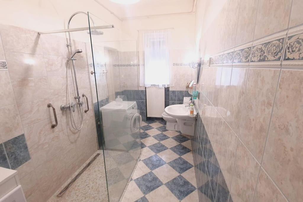 Romantic Villa - Papa Luaran gambar