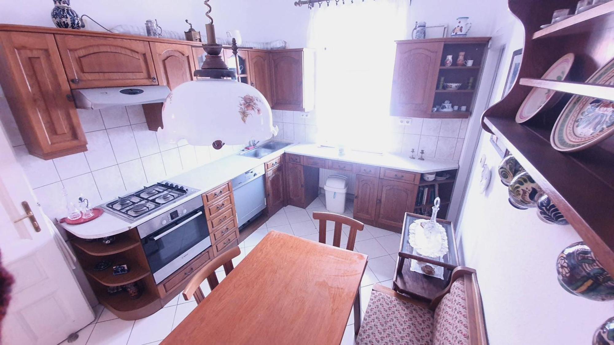 Romantic Villa - Papa Luaran gambar