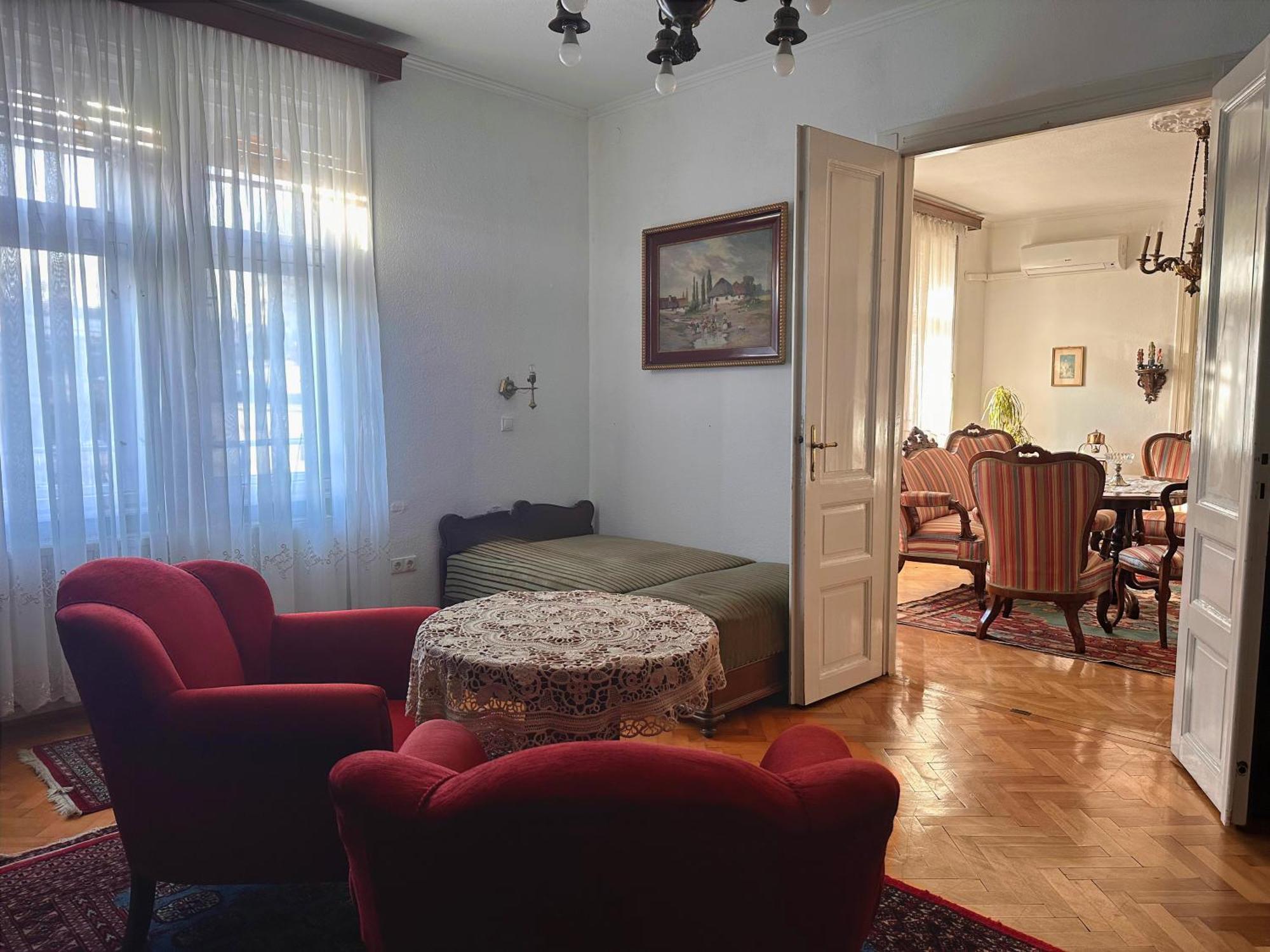 Romantic Villa - Papa Luaran gambar